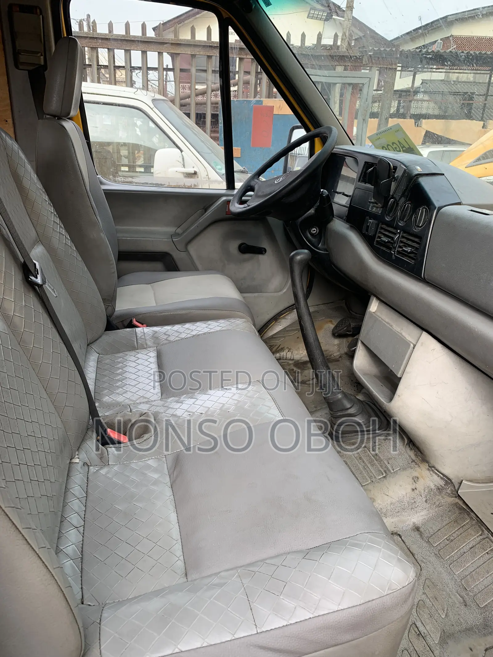 Volkswagen LT 2005 Yellow