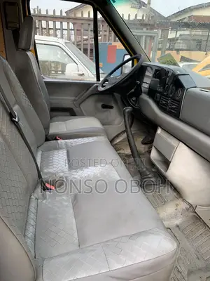 Volkswagen LT 2005 Yellow