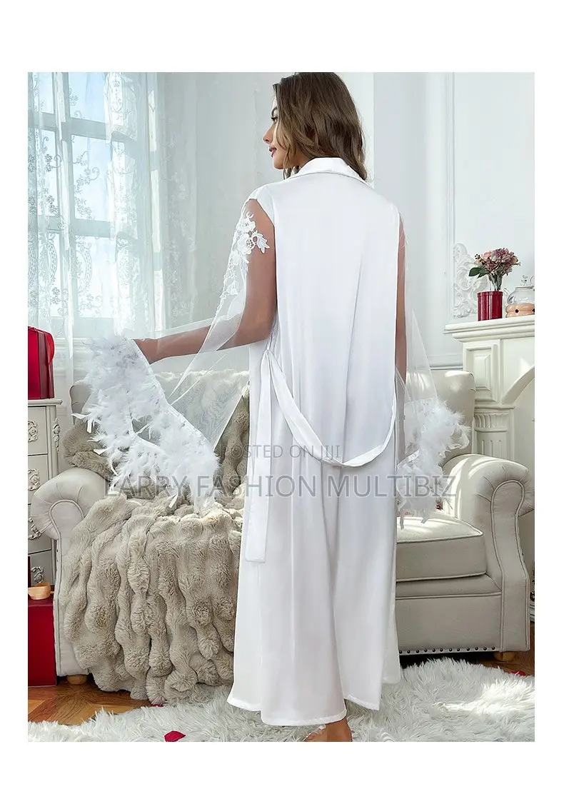 Net Sleeves Luxury Robe