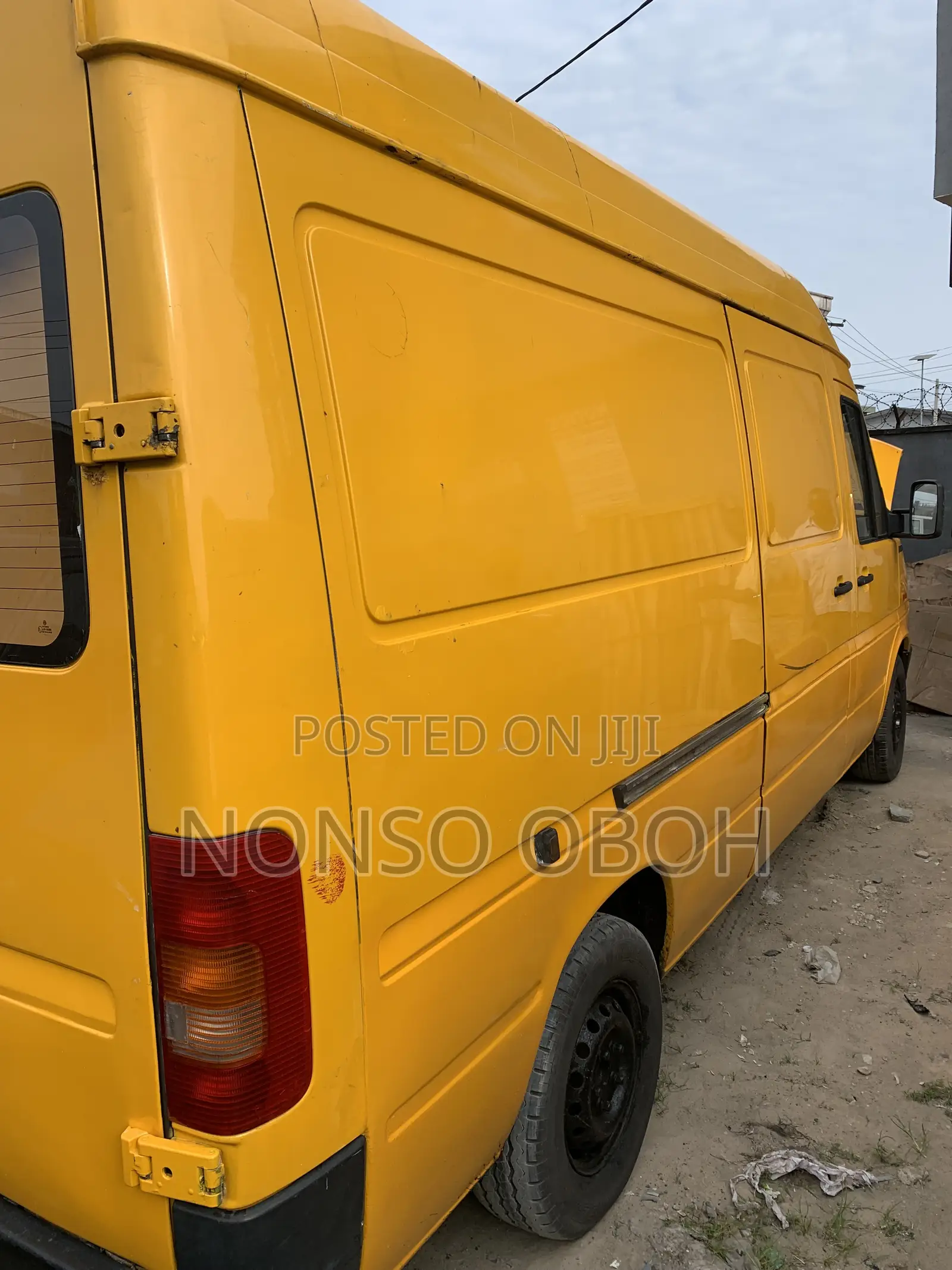 Volkswagen LT 2005 Yellow