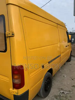 Volkswagen LT 2005 Yellow