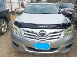 Toyota Camry SE 4dr Sedan (2.4L 4cyl 5A) 2008 Silver