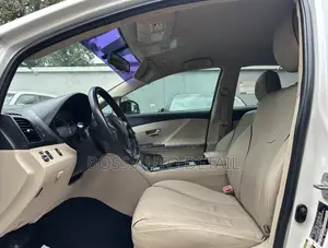 Toyota Venza Limited 2009 White