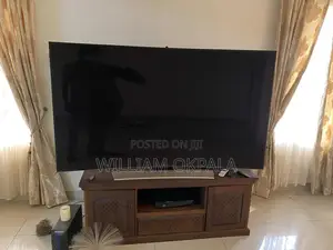 Samsung Curved TV