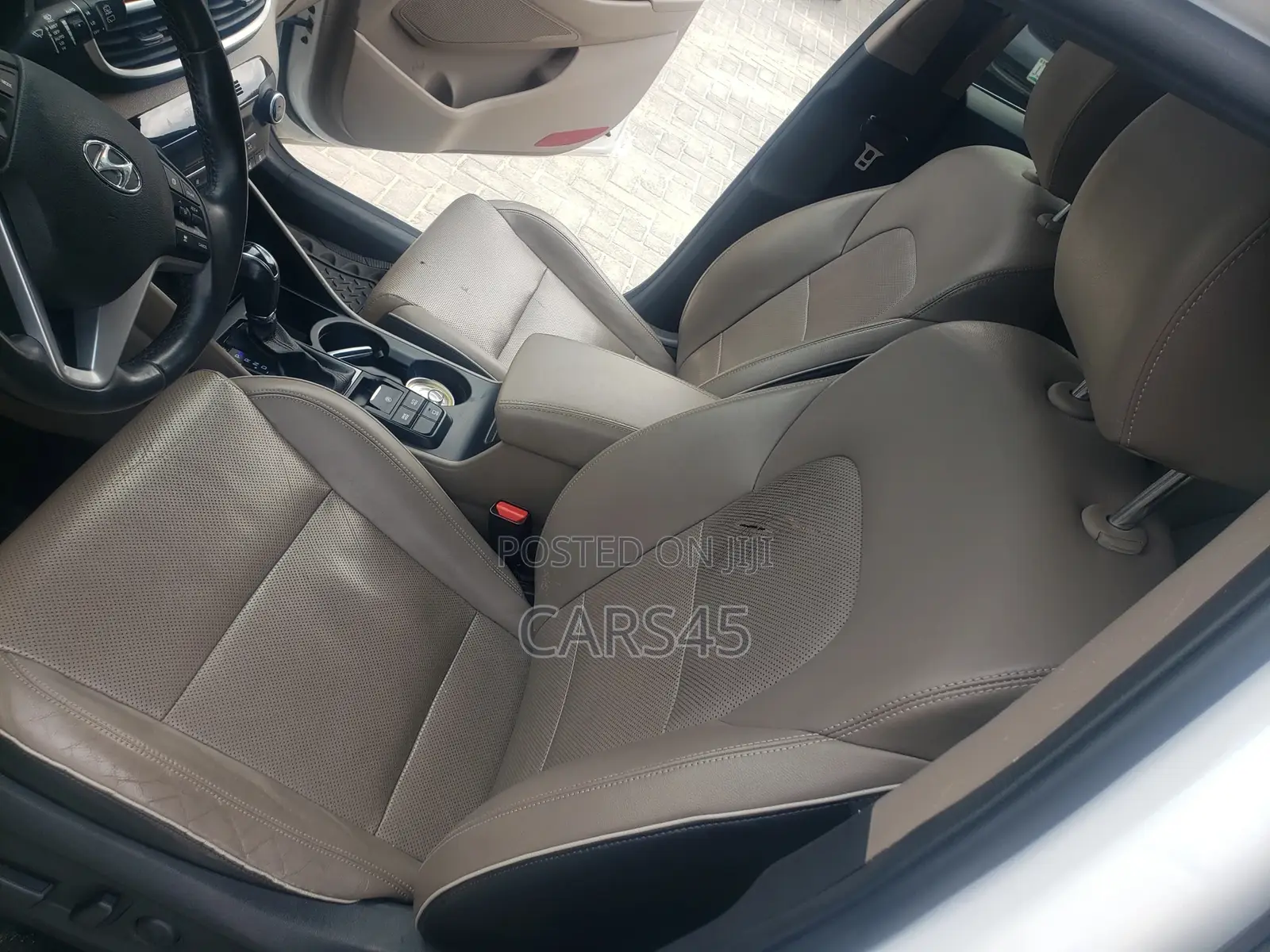 Hyundai Tucson 2019 White