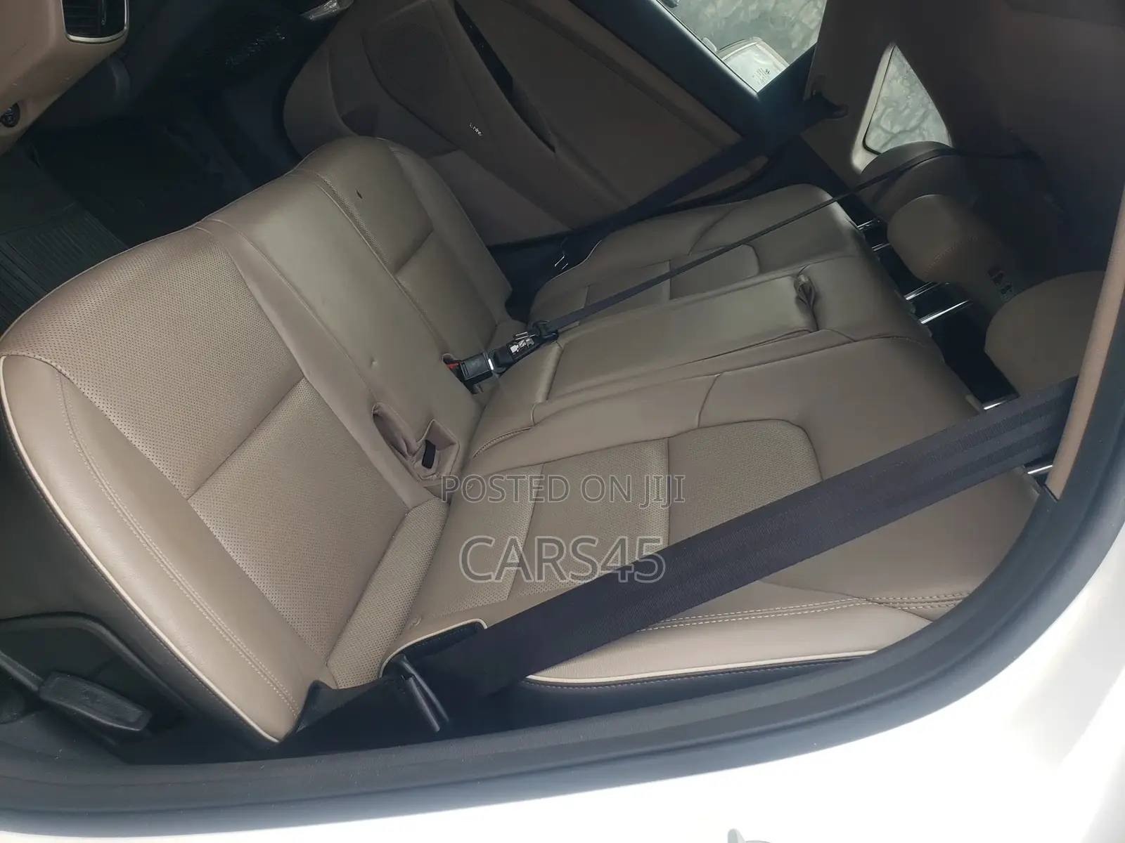 Hyundai Tucson 2019 White