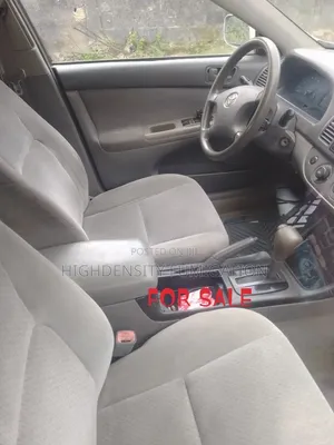 Toyota Camry 2004 Silver