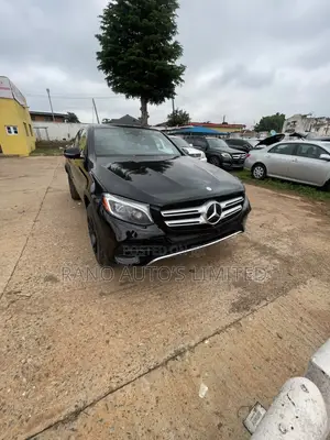 Mercedes-Benz GLC-Class 2017 Black