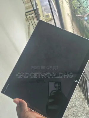 Laptop HP Elite x2 1013 G4 8GB Intel Core i5 SSD 256GB