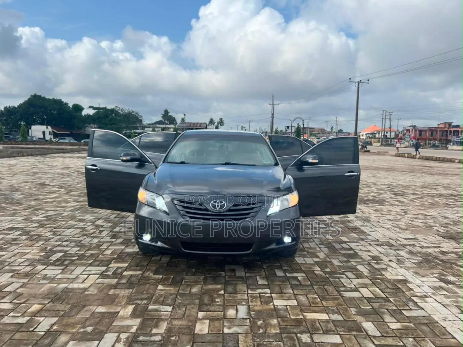 Toyota Camry 2007 Gray