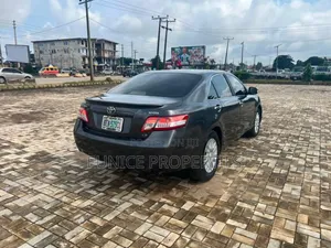 Toyota Camry 2007 Gray