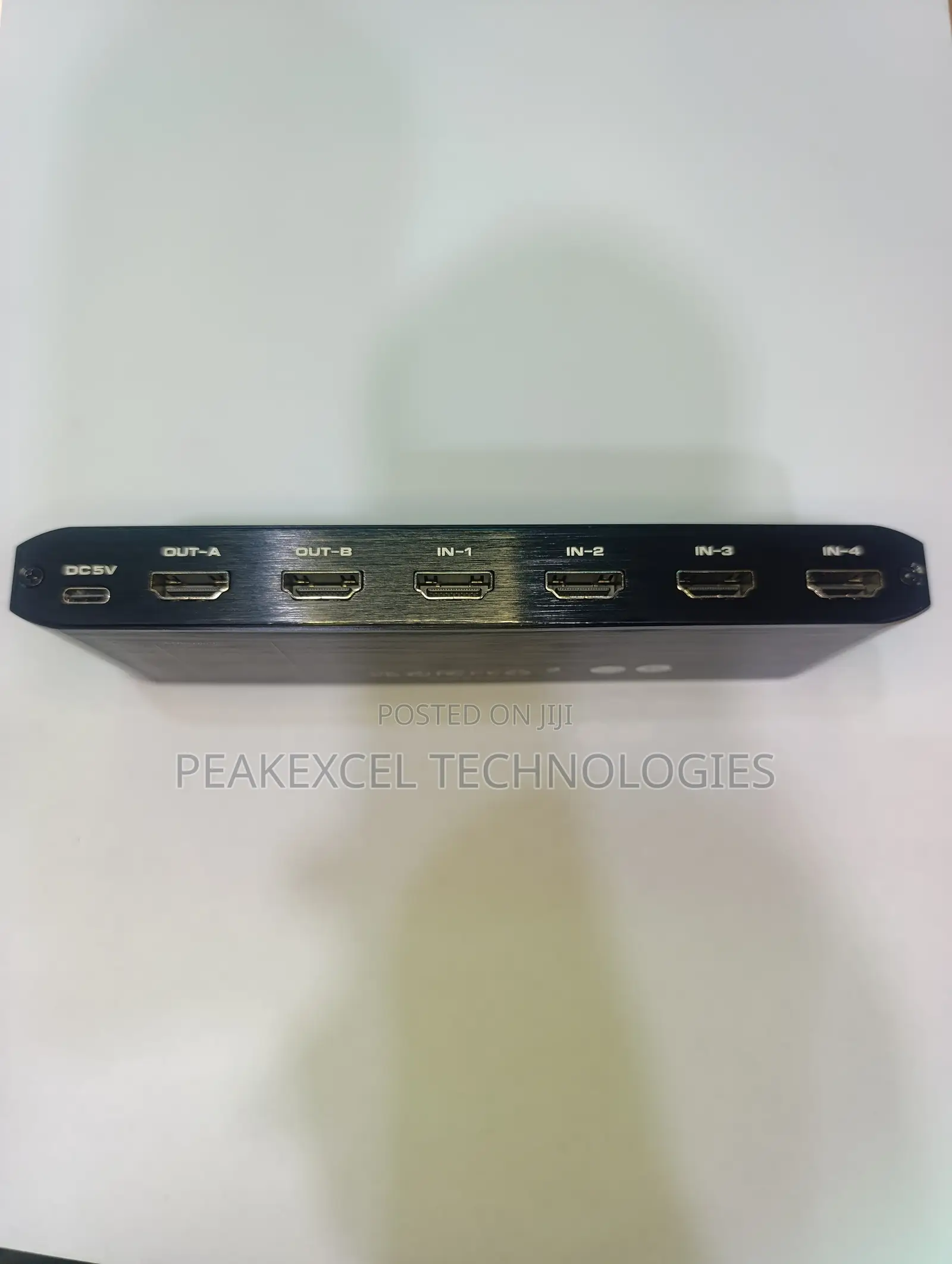 At 60Hz EDID + ARC HDMI Matrix 4x2 Switch Splitter Support HDCP