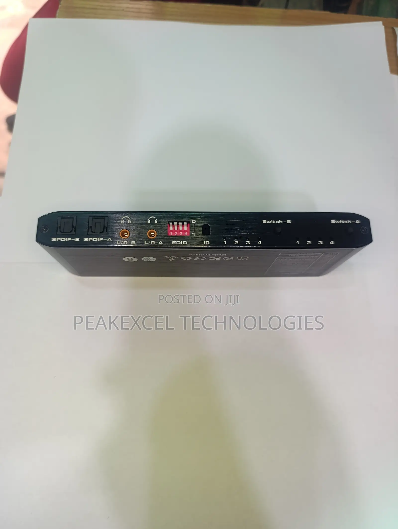 At 60Hz EDID + ARC HDMI Matrix 4x2 Switch Splitter Support HDCP