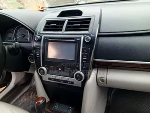 Toyota Camry 2012 Gray