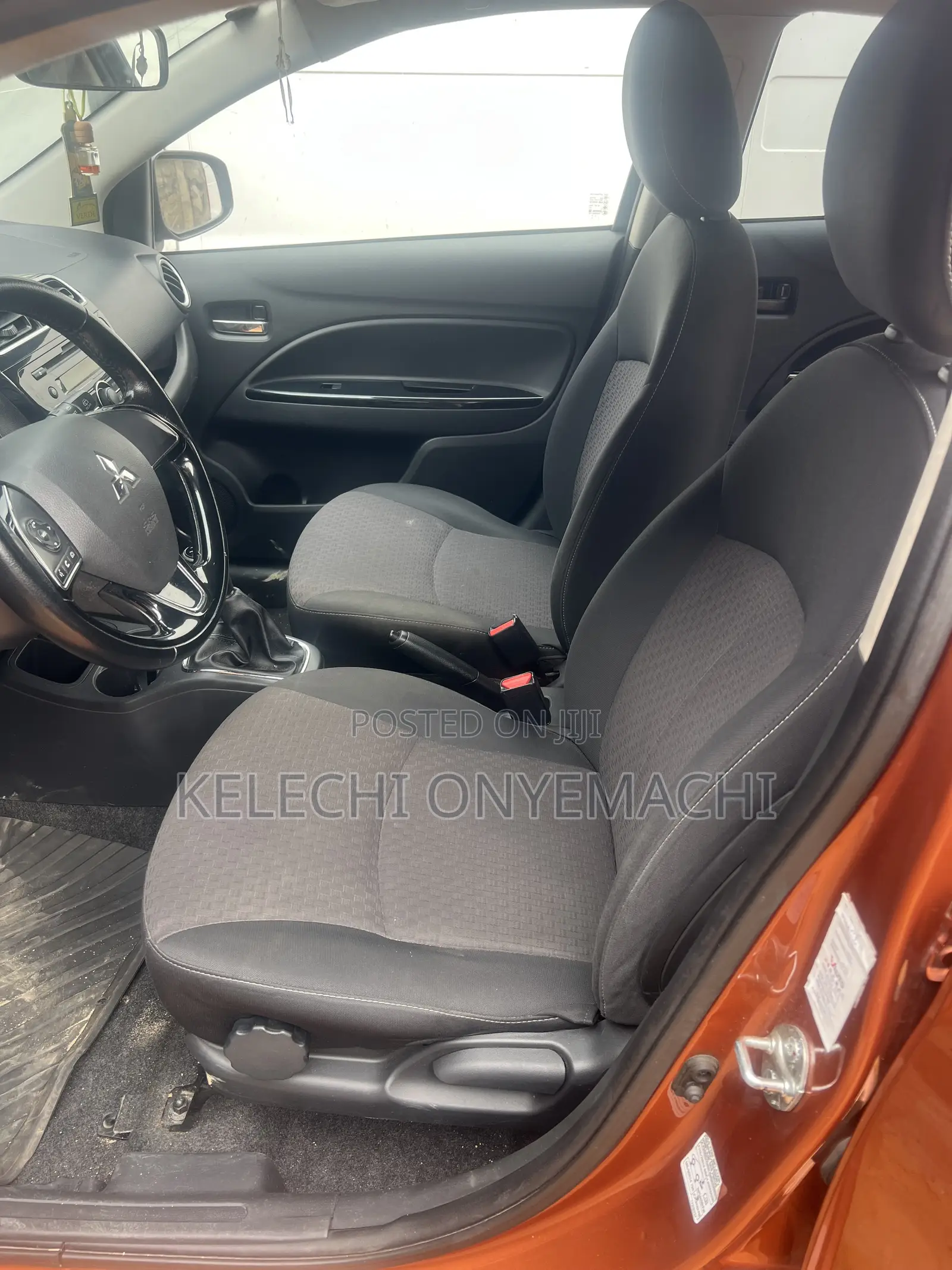 Mitsubishi Spacestar 2016 Orange