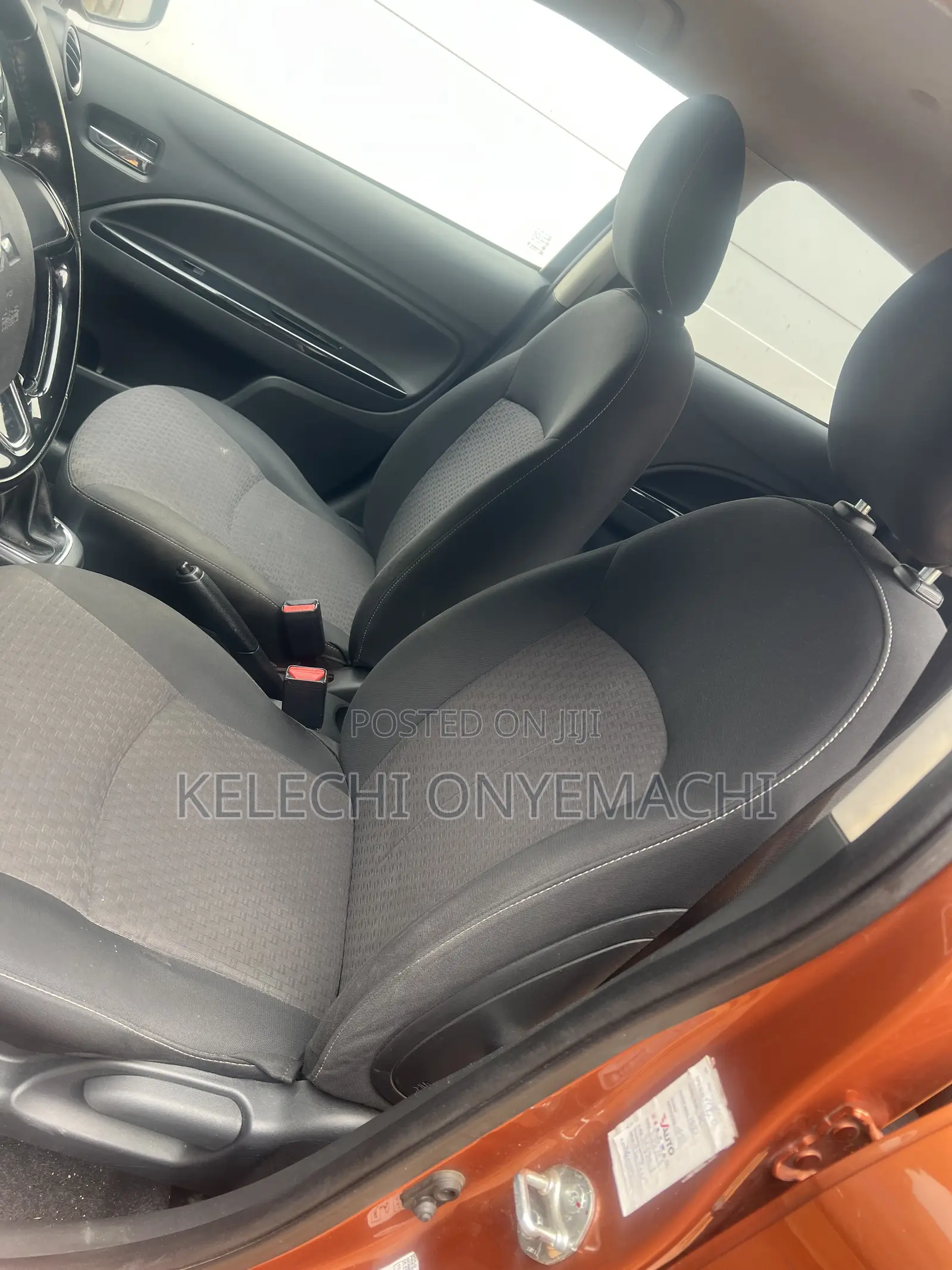 Mitsubishi Spacestar 2016 Orange