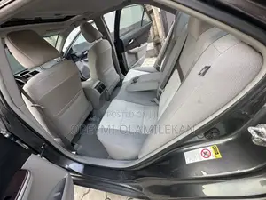 Toyota Camry XLE 4dr Sedan (2.5L 4cyl 6A) 2013 Gray