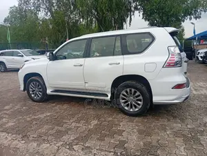 Lexus GX 2016 White
