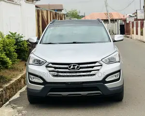 Hyundai Santa Fe 2014 Silver