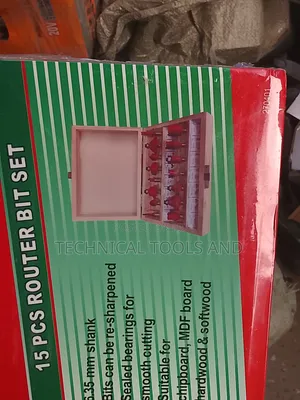 15-Pce Router Bit Set.