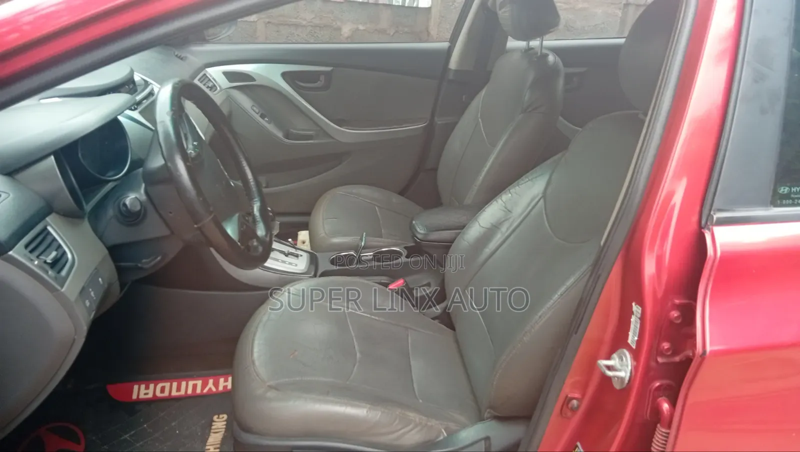 Hyundai Elantra 2013 Red