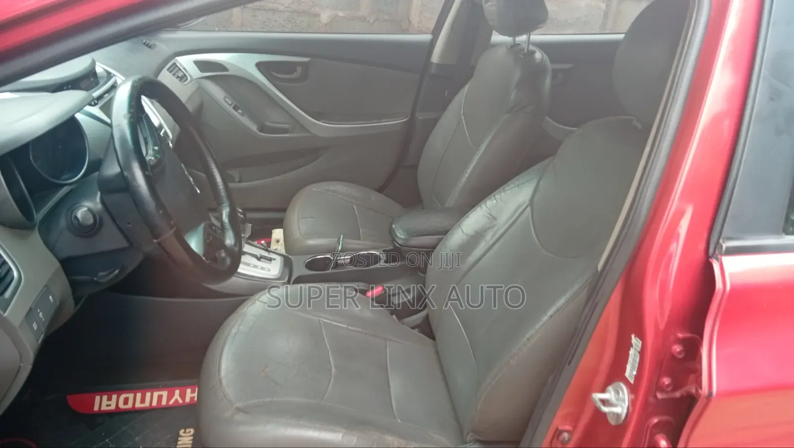 Hyundai Elantra 2013 Red