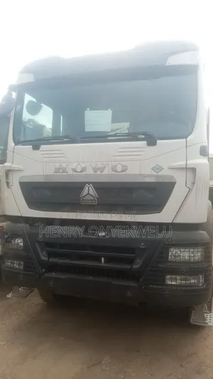 CNG Howo 10 Tyres Tipper