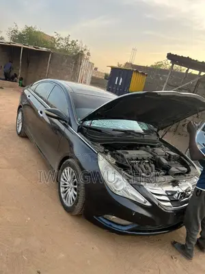 Hyundai Sonata 2012 Black