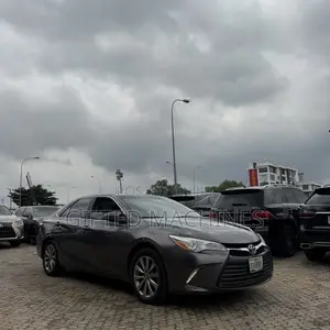 Toyota Camry 2015 Gray