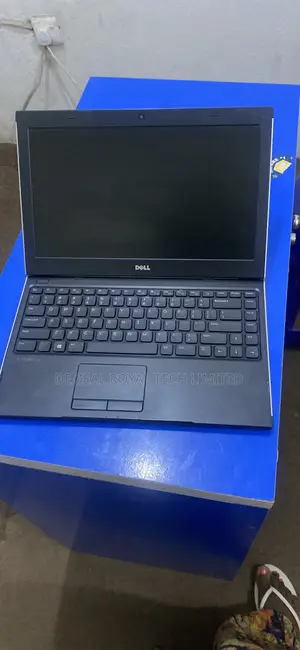 Laptop Dell Latitude 3330 8GB Intel Core i3 HDD 500GB