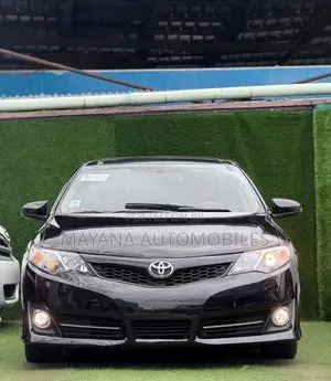 Toyota Camry SE 4dr Sedan (2.5L 4cyl 6A) 2012 Black