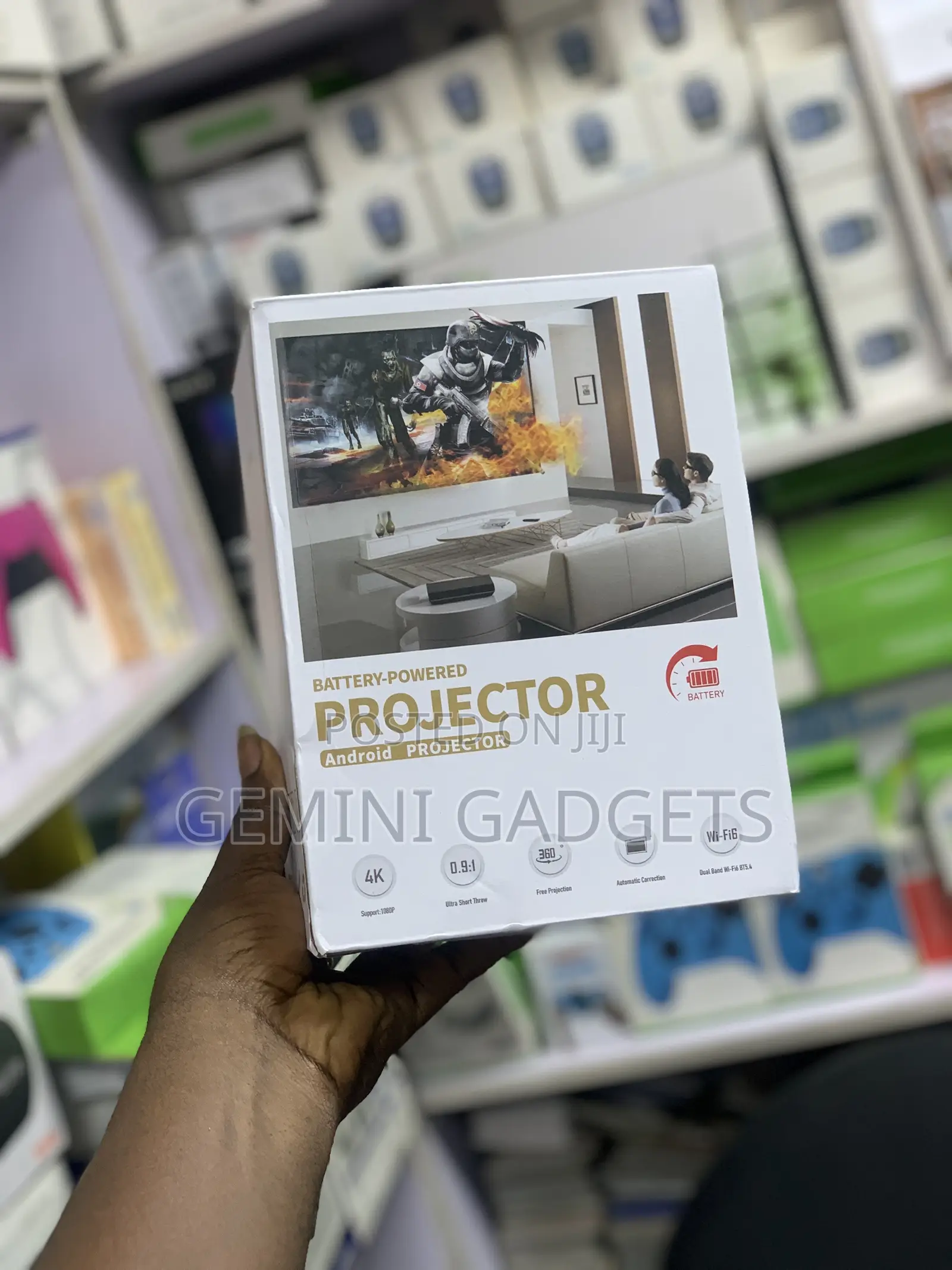 Rechargeable Android TV Projector