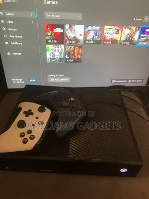 Xbox One, 8 Games and Two Wired Pad