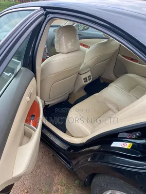 Lexus ES 350 2011 Black