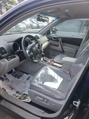 Toyota Highlander 2013 Blue