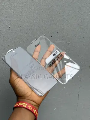 XMART Borderless Clear Screen Protector for iPhone 17 Pro Max