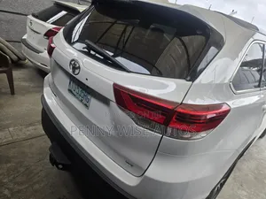 Toyota Highlander 2018 White