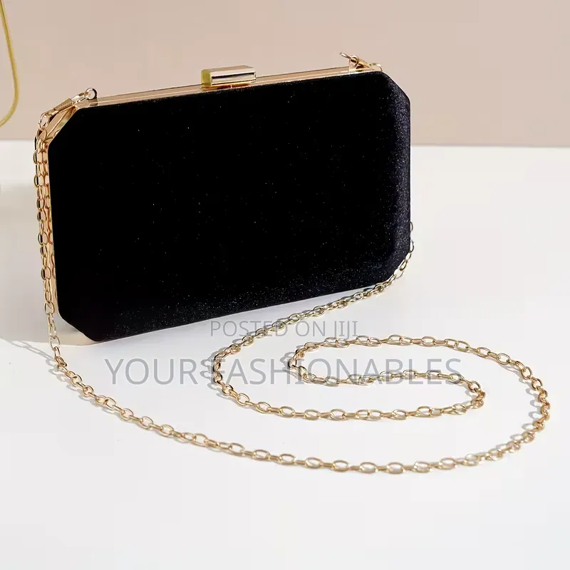 Timeless Black Velvet Clutch Purse