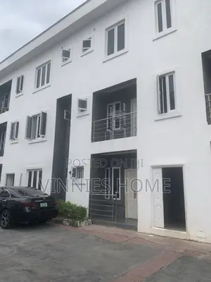 2bdrm Block of Flats in Orchid, Lekki Phase 2 for rent