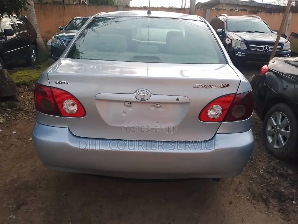 Toyota Corolla 2005 Silver