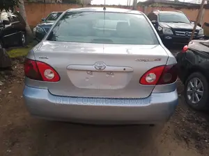 Toyota Corolla 2005 Silver