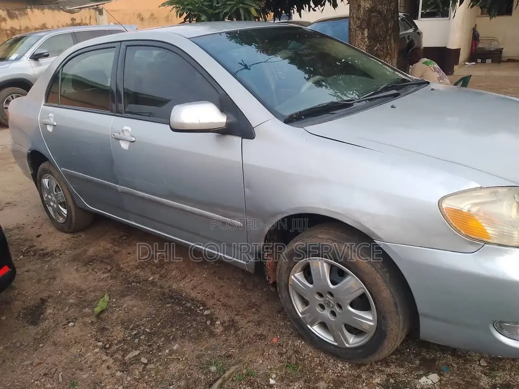 Toyota Corolla 2005 Silver