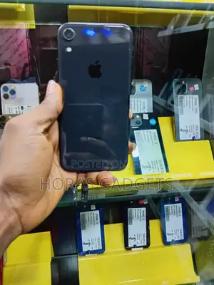 Apple iPhone XR 64 GB Black