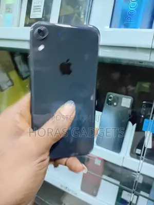 Apple iPhone XR 64 GB Black
