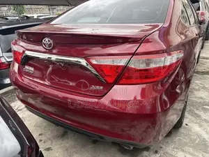 Toyota Camry XSE 4dr Sedan (3.5L 6cyl 6A) 2015 Burgundy