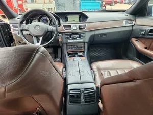 Mercedes-Benz E350 2014 Black
