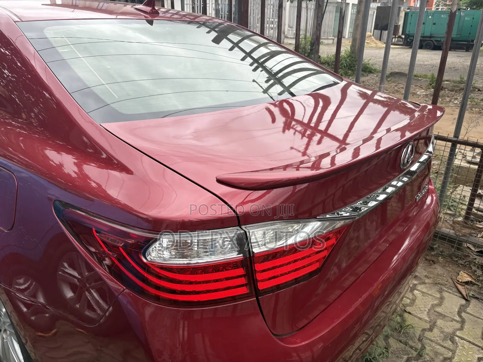 Lexus ES 350 FWD 2013 Red