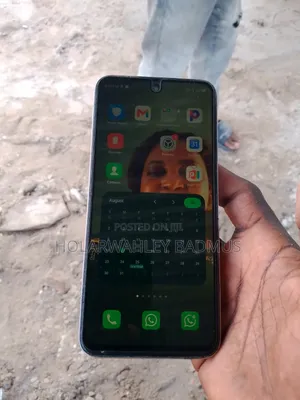 Infinix Smart 9 64 GB Silver