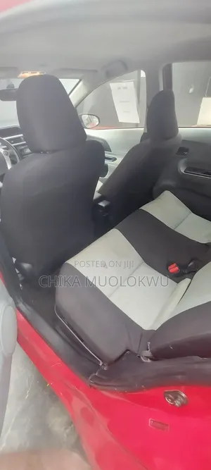 Toyota Prius 2012 Red