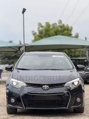 Toyota Corolla S 4dr Sedan (1.8L 4cyl CVT) 2014 Black